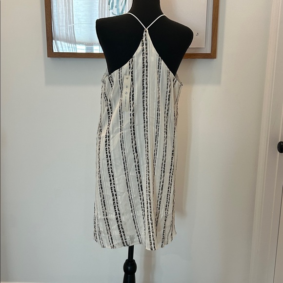 NET. She + Sky Dress with leopard print stripes Large - Picture 3 of 11